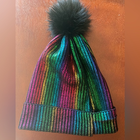 Colorful metallic shiny beanie with faux fur pompom. - Picture 2 of 5